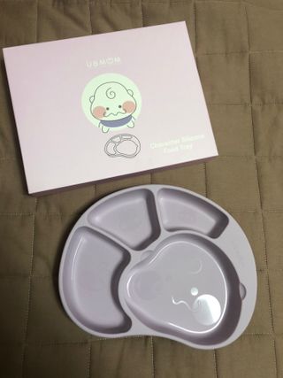 유비맘 캐릭터 실리콘 흡착 식판_색상 랜덤발송 — 5점을 준 리뷰어가 2020년 12월 올린 사용 사진