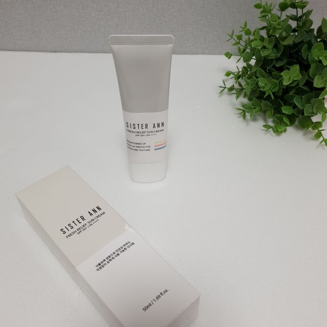 씨스터앤 프레쉬 릴리프 선크림 50ml 리뷰 사진