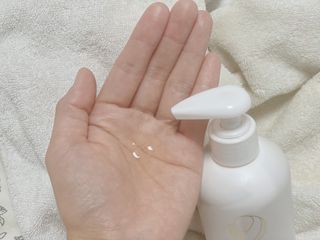 mom e 맘이 내추럴 베이비 케어 샴푸앤바스+로션 — 5점을 준 리뷰어가 2021년 1월 올린 사용 사진