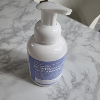 약손명가코스메틱 에오스보떼 브라이트닝 버블 폼 클렌징 300ml — 5점을 준 리뷰어가 2021년 12월 올린 사용 사진