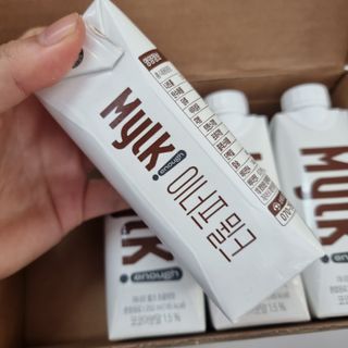 이너프 뮐크 초콜릿맛 — 5점을 준 리뷰어가 2022년 10월 올린 사용 사진