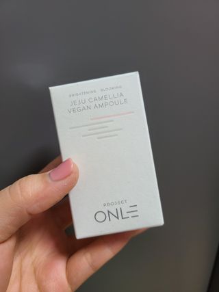 프로젝트오늘 제주 동백 비건 앰플 — 5점을 준 리뷰어가 2021년 11월 올린 사용 사진