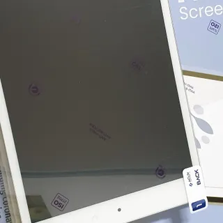 아클리브 Premium 항균 항바이러스 액정 보호필름(iPad) — 5점을 준 리뷰어가 2022년 1월 올린 사용 사진