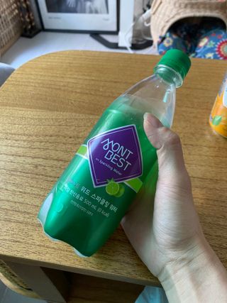 몽베스트 Montbest with Sparkling water Lime20병 — 5점을 준 리뷰어가 2022년 5월 올린 사용 사진