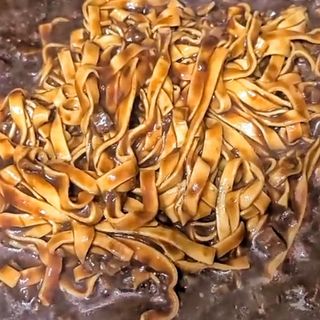 [풀무원] 식물성 저당질식 세트, 두부면 매콤라구파스타와 두부면 직화짜장 — 5점을 준 리뷰어가 2021년 4월 올린 사용 사진