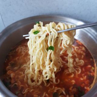 [풀무원] 자연은맛있다 정면, 백면, 홍면  세트 — 5점을 준 리뷰어가 2021년 4월 올린 사용 사진