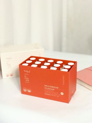 12월 15일 출시, 건강기능식품 브랜드 본리브 나 다운 시작 제품 3종 — 5점을 준 리뷰어가 2021년 2월 올린 사용 사진
