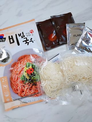 [한면원] 비빔국수 2인분 — 5점을 준 리뷰어가 2022년 7월 올린 사용 사진