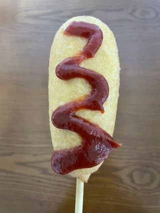 오마뎅 한우핫도그 — 5점을 준 리뷰어가 2021년 6월 올린 사용 사진