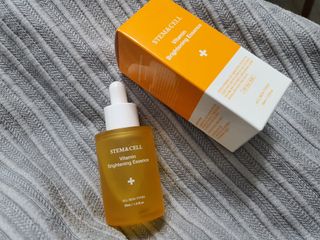 체르엠 스템앤셀 비타민 브라이트닝 에센스 30ml 1개 — 5점을 준 리뷰어가 2021년 9월 올린 사용 사진