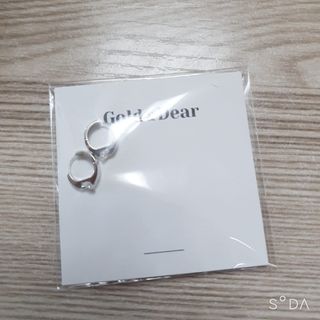 [골드앤디어] 14K 사선 큐빅 원터치 귀걸이_3color — 5점을 준 리뷰어가 2021년 6월 올린 사용 사진