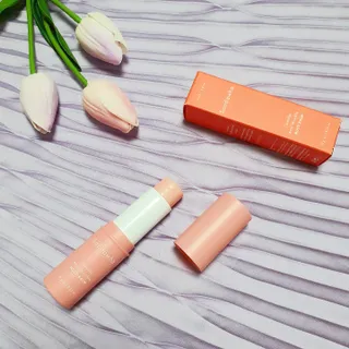 스킨큐어 산다화 카멜리아 안티 링클 멀티밤 — 5점을 준 리뷰어가 2022년 4월 올린 사용 사진