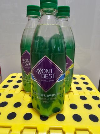 몽베스트 Montbest with Sparkling water Plain 20병 — 5점을 준 리뷰어가 2023년 3월 올린 사용 사진