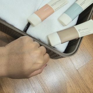 [후르디아] 끈적임 없는 착한성분 비건  핸드크림 3종 — 4점을 준 리뷰어가 2023년 12월 올린 사용 사진