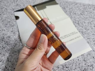 브에노 마더워트 시크릿 퍼퓸 미스트 — 5점을 준 리뷰어가 2021년 7월 올린 사용 사진