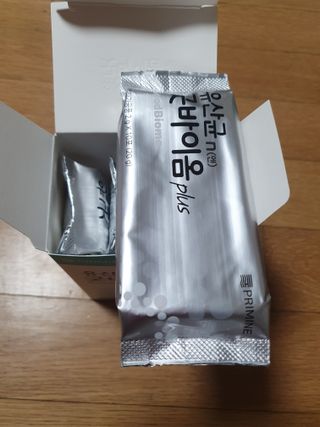 프리마인 유산균 국가지정연구소 선정, 살아있는 생유산균 200억 마리의 힘. 유산균n굿바이옴플러스 — 5점을 준 리뷰어가 2021년 11월 올린 사용 사진