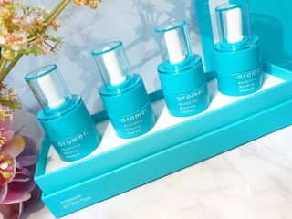 아로메르 리바이탈라이징 블루밍 앰플 10ml x 4ea — 5점을 준 리뷰어가 2021년 8월 올린 사용 사진