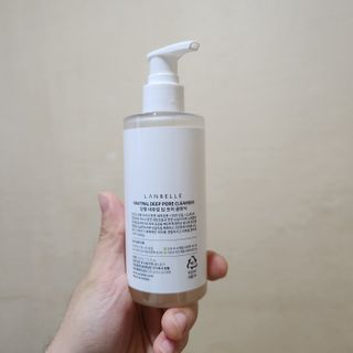랑벨 내츄럴 딥 포어 클렌저 210ml (저자극 약산성 천연 클렌징 젤) — 4점을 준 리뷰어가 2022년 10월 올린 사용 사진