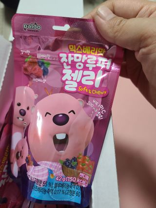 [팔도] 잔망루피젤리 믹스베리맛 42g 8개 — 3점을 준 리뷰어가 2022년 1월 올린 사용 사진
