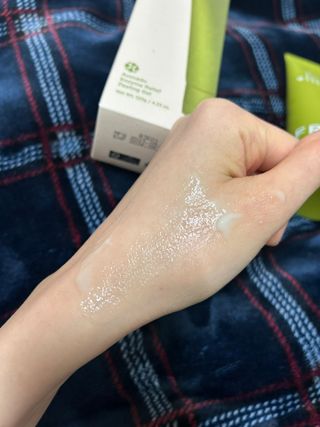 [후르디아] 아보카도 비건 약산성 효소필링젤 — 5점을 준 리뷰어가 2024년 2월 올린 사용 사진