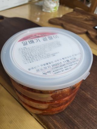 셰프애찬 알배기 겉절이 김치 1kg — 5점을 준 리뷰어가 2022년 11월 올린 사용 사진