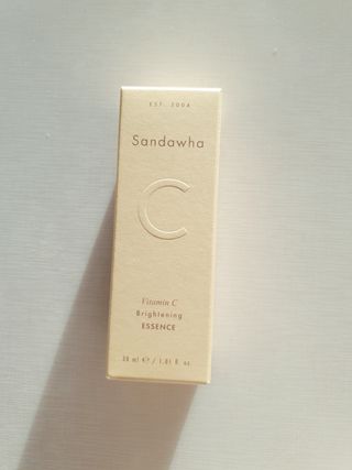 스킨큐어 산다화 비타민c 화이트닝 에센스 30ml — 5점을 준 리뷰어가 2023년 12월 올린 사용 사진