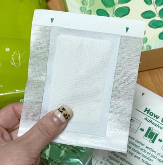 [레제르] 아로마 수액패치 발패치 30매입 -라벤더향/유칼립투스향/대나무향 — 4점을 준 리뷰어가 2022년 11월 올린 사용 사진
