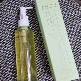 스킨큐어 산다화 순한 클렌징 동백 오일 200ml — 5점을 준 리뷰어가 2023년 4월 올린 사용 사진