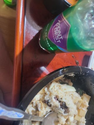 몽베스트 Montbest with Sparkling water Plain 20병 — 4점을 준 리뷰어가 2021년 11월 올린 사용 사진