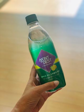몽베스트 Montbest with Sparkling water Lemon OR Lime 20병(랜덤) — 5점을 준 리뷰어가 2021년 10월 올린 사용 사진