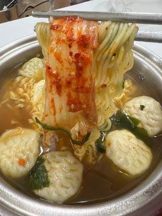 셰프애찬 알배기 겉절이 김치 1kg — 5점을 준 리뷰어가 2022년 9월 올린 사용 사진
