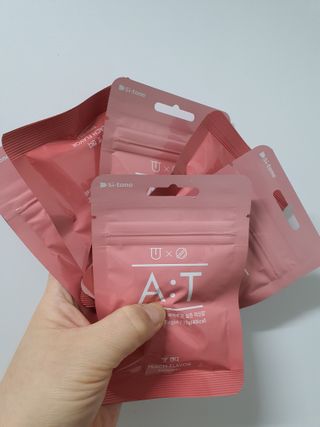 입 냄새 완화에 도움을 주는 에티켓 캔디 복숭아맛 앳캔디 — 5점을 준 리뷰어가 2021년 1월 올린 사용 사진