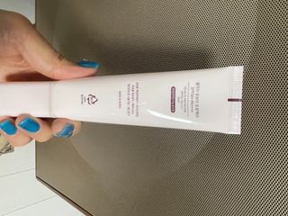 프리마인 선크림만 바꿨을 뿐인데 매일 물 2L챙겨먹고 기초케어 완벽하게 한 물빛피부 완성,셀라브UV프로텍터 — 5점을 준 리뷰어가 2023년 7월 올린 사용 사진