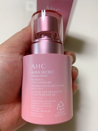 AHC 아우라 시크릿 톤업 벨벳 — 5점을 준 리뷰어가 2021년 4월 올린 사용 사진