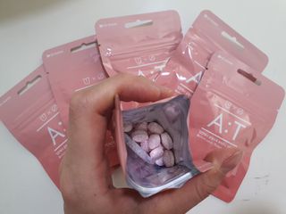 입 냄새 완화에 도움을 주는 에티켓 캔디 복숭아맛 앳캔디 — 5점을 준 리뷰어가 2021년 1월 올린 사용 사진