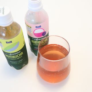 더그레잇티 콤부차 300ml *12개입 (오리지널 6개+베리리치 6개) — 4점을 준 리뷰어가 2022년 7월 올린 사용 사진