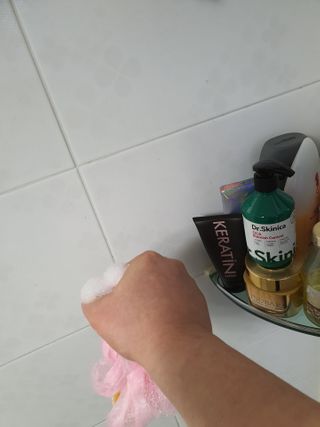 자민경 닥터스키니카 센텔라 블레미쉬 컨트롤 바디워시 250g — 4점을 준 리뷰어가 2021년 2월 올린 사용 사진
