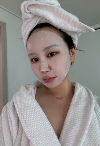 세뚜아(Cettua) [세뚜아] 타임리스 바이탈 페이셜 마스크팩  Cettua Timeless  Vital Mask 5매 — 5점을 준 리뷰어가 2024년 5월 올린 사용 사진