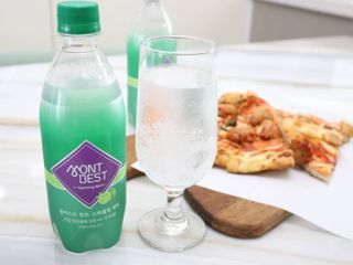 몽베스트 Montbest with Sparkling water Lime20병 — 5점을 준 리뷰어가 2021년 10월 올린 사용 사진