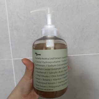 빅그린 안티 헤어로스 탈모 시카 바이옴 샴푸 500ml (중건성두피용) — 5점을 준 리뷰어가 2022년 7월 올린 사용 사진