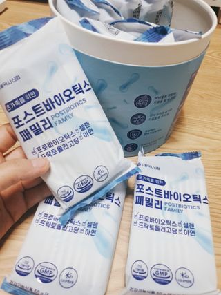 서울약사신협_포스트바이오틱스패밀리_5g x 100포 — 5점을 준 리뷰어가 2021년 3월 올린 사용 사진