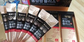 서울약사신협_투데이홍삼정플러스스틱_10g x 30포 — 5점을 준 리뷰어가 2021년 5월 올린 사용 사진