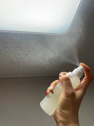 오투에니원 화이트스완 센텔라 루미너스 미스트 세럼 100ml — 5점을 준 리뷰어가 2023년 1월 올린 사용 사진