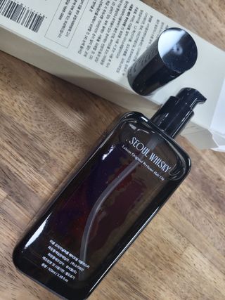 라쿰 서울위스키 헤어퍼퓸 (헤어에센스/오일) 100ml — 4점을 준 리뷰어가 2023년 4월 올린 사용 사진