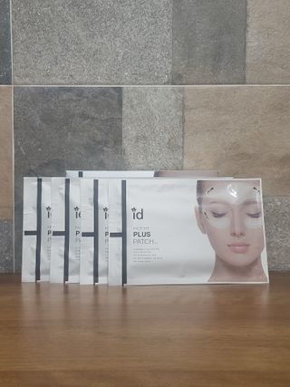 아이디플라코스메틱 아이디 페이스핏 플러스 패치 v2 — 3점을 준 리뷰어가 2020년 12월 올린 사용 사진