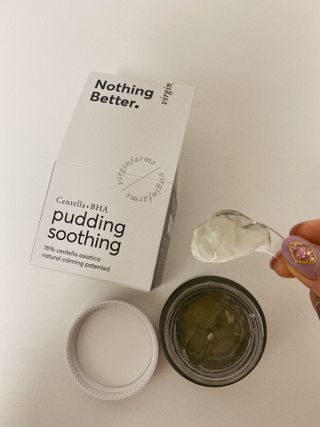 [NEW_버진팜스 푸딩수딩] 투명 푸딩젤이 선사하는 빠른 진정과 깨끗한 피부결 정돈 — 5점을 준 리뷰어가 2021년 10월 올린 사용 사진