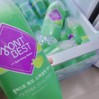 몽베스트 Montbest with Sparkling water Lime20병 — 5점을 준 리뷰어가 2021년 11월 올린 사용 사진