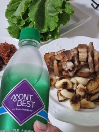 몽베스트 Montbest with Sparkling water Plain 20병 — 5점을 준 리뷰어가 2022년 9월 올린 사용 사진