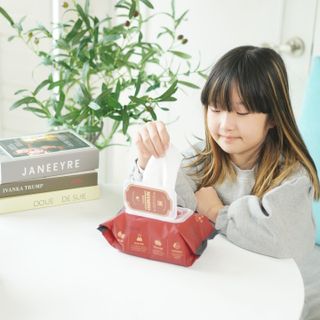 마미요 대용량 플레인 아기물티슈 베이직 캡형 100매 * 10개 — 5점을 준 리뷰어가 2022년 12월 올린 사용 사진