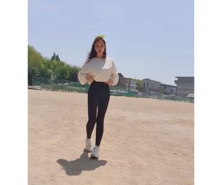 [딕시] 힙 플랙션 레깅스 HIP FLEXION Leggings — 5점을 준 리뷰어가 2022년 5월 올린 사용 사진